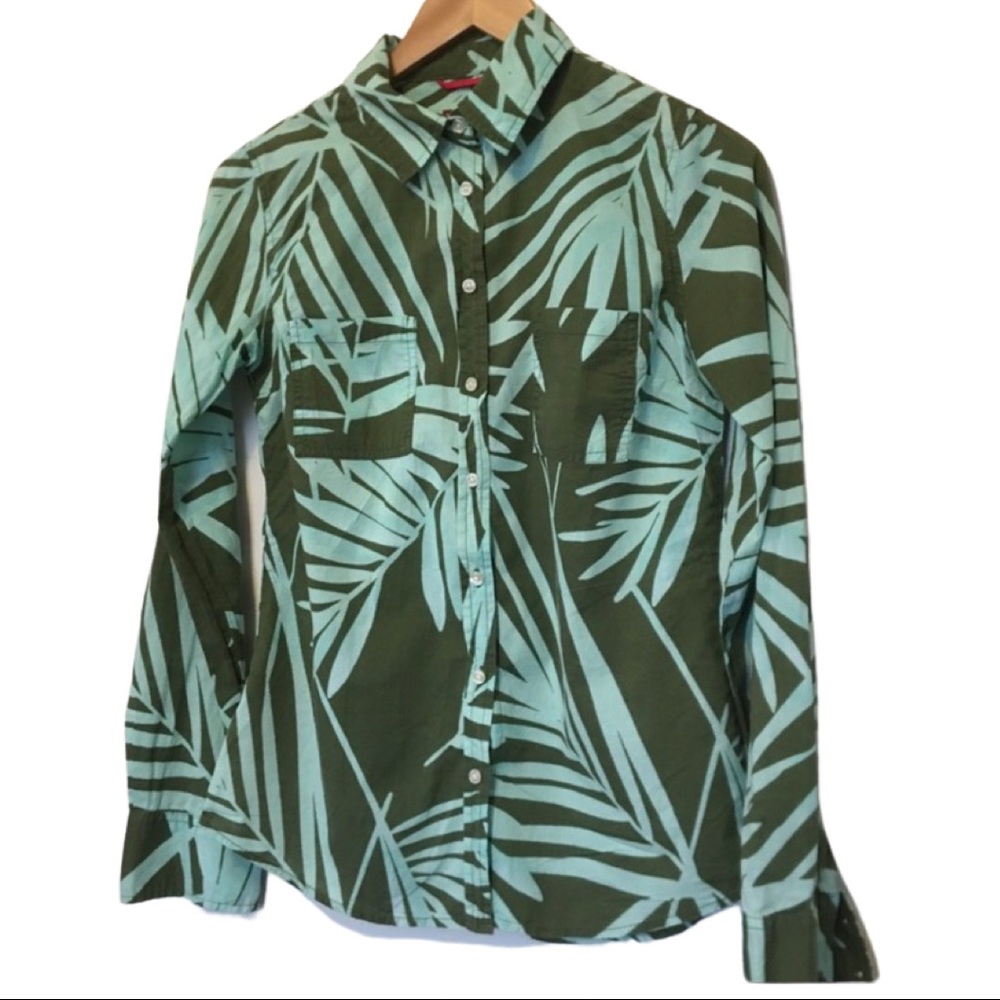 Merona | Palm button down top